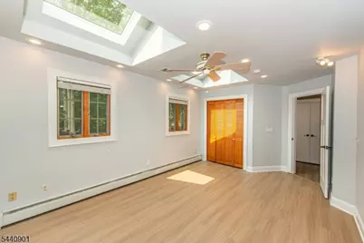 9 Flintlock Dr, Washington Township, NJ 07853 - Photo 19