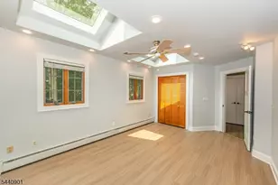 9 Flintlock Dr, Washington Township, NJ 07853 - Photo 19