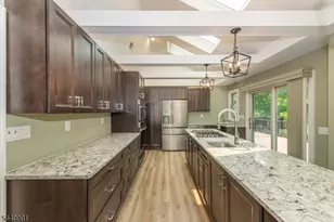 9 Flintlock Dr, Washington Township, NJ 07853 - Photo 9
