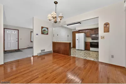 800 Baltimore St, Lopatcong Township, NJ 08865 - Photo 7