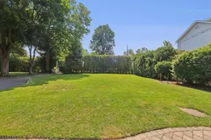25 Alma Ave, Madison, NJ 07940 - Photo 3