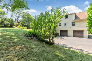 84 Green Ave, Madison, NJ 07940 - Photo 15
