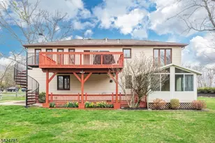 1 Old Timbers Ct, Roxbury Township, NJ 07847 - Photo 3