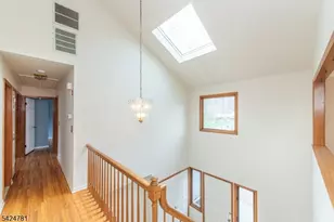 1 Old Timbers Ct, Roxbury Township, NJ 07847 - Photo 21