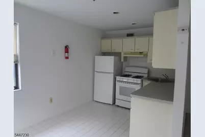 105 Ashland Ave #2B, West Orange Township, NJ 07052 - Photo 7