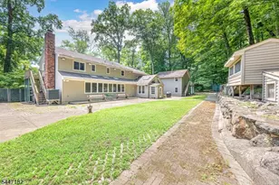 90 Emmans Rd, Roxbury Township, NJ 07852 - Photo 21
