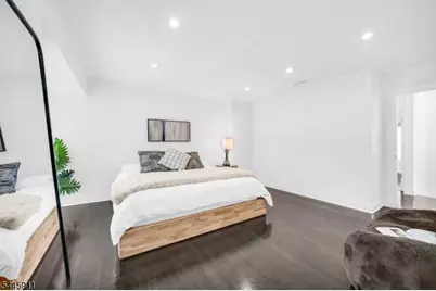 20 Veterans Way, Edgewater, NJ 07020 - Photo 21