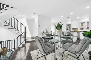 20 Veterans Way, Edgewater, NJ 07020 - Photo 5