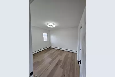832 Dewey St, Union Township, NJ 07083 - Photo 9