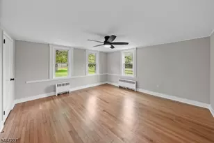 117 Mountain View Rd, Hillsborough Township, NJ 08844 - Photo 5