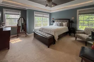 39 Briar Ln, Raritan Township, NJ 08822 - Photo 13