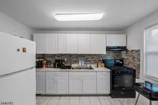 955B E Front St, Plainfield City, NJ 07062 - Photo 7