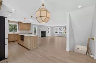 2240 Evergreen Ave, Scotch Plains Township, NJ 07076 - Photo 11