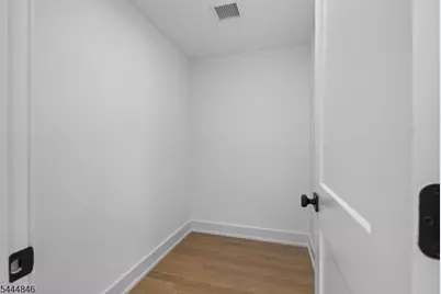 2240 Evergreen Ave, Scotch Plains Township, NJ 07076 - Photo 25