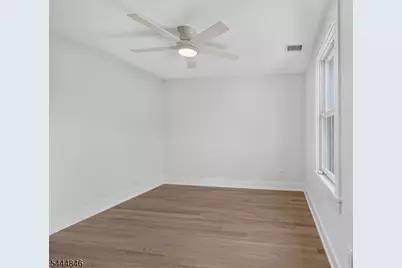 2240 Evergreen Ave, Scotch Plains Township, NJ 07076 - Photo 21