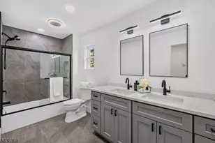 125 Cedarhurst Ave, Woodland Park, NJ 07424 - Photo 37