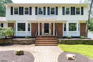 2 Hemlock Ln, Roxbury Township, NJ 07836 - Photo 3