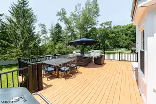 2 Hemlock Ln, Roxbury Township, NJ 07836 - Photo 37