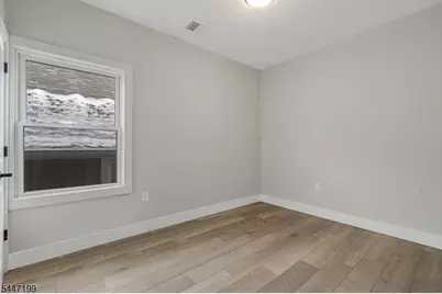 626 S 20th St, Newark, NJ 07103 - Photo 11