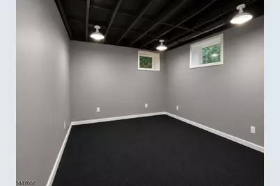 184 Bowers Ave, Phillipsburg, NJ 08865 - Photo 23