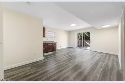 128 Baltimore Ave, Hillside, NJ 07205 - Photo 11