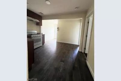 562 Summer St, Paterson, NJ 07501 - Photo 15