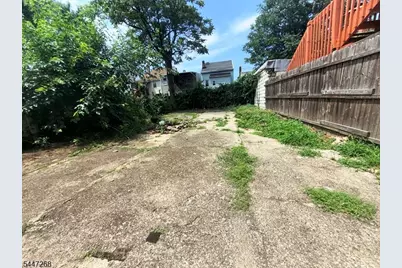 562 Summer St, Paterson, NJ 07501 - Photo 21