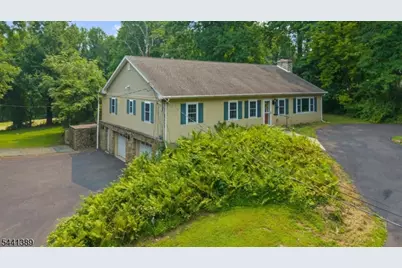 3 Walden Rd, Holland Township, NJ 08848 - Photo 3
