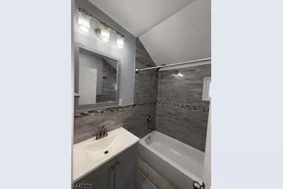 17 Cedar Ave, Newark, NJ 07106 - Photo 11