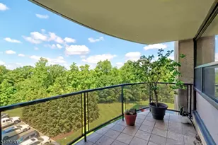 2 Claridge Dr 1Bw, Verona Twp., NJ 07044 - Photo 15
