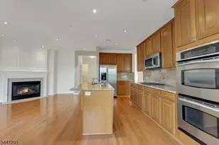 68 Independence Trail, Totowa, NJ 07512 - Photo 5