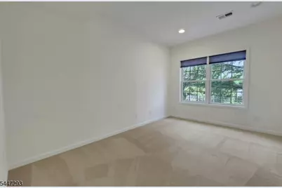 68 Independence Trl, Totowa, NJ 07512 - Photo 33