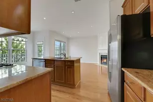 68 Independence Trail, Totowa, NJ 07512 - Photo 9