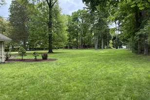 19 Crescent Rd, Wayne, NJ 07470 - Photo 25