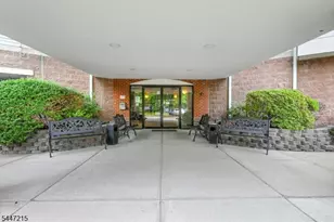 189 Forest Ave, Paramus, NJ 07652 - Photo 3