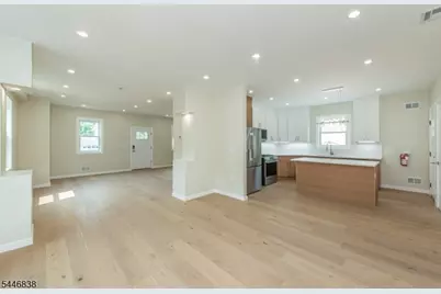 58 Van Duyne Ave, Wayne, NJ 07470 - Photo 5