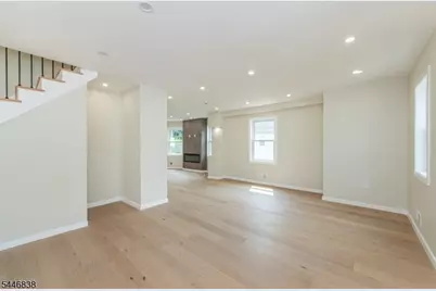 58 Van Duyne Ave, Wayne, NJ 07470 - Photo 9