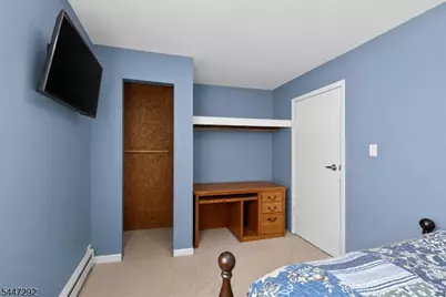 40 Glenridge Rd, West Milford, NJ 07421 - Photo 23
