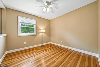 28 Brookside Pl, Livingston, NJ 07039 - Photo 19