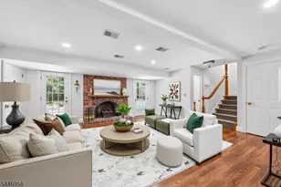 28 Brookside Pl, Livingston, NJ 07039 - Photo 5