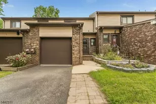 3 Chelsea Cir, Raritan Township, NJ 08822 - Photo 1