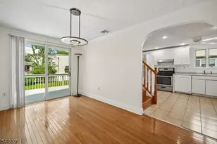 66 W Hobart Gap Rd, Livingston, NJ 07039 - Photo 7