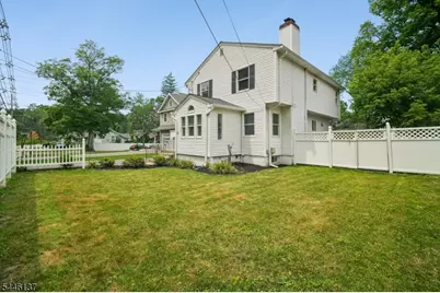 66 W Hobart Gap Rd, Livingston, NJ 07039 - Photo 35