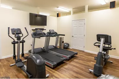 26 Bluffs Ct, Hamburg, NJ 07419 - Photo 37