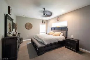 26 Bluffs Ct, Hamburg, NJ 07419 - Photo 15