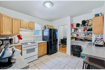 17 Highland Ter, Irvington, NJ 07111 - Photo 3