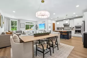 22 Flower Horn Blvd, Randolph Township, NJ 07869 - Photo 5