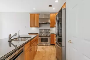 7 Patriot Hill Dr, Bernards Township, NJ 07920 - Photo 15