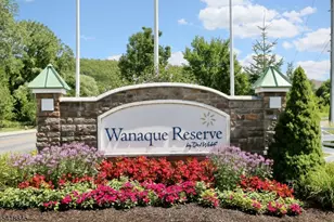 1118 Warren's Way, Wanaque, NJ 07465 - Photo 35