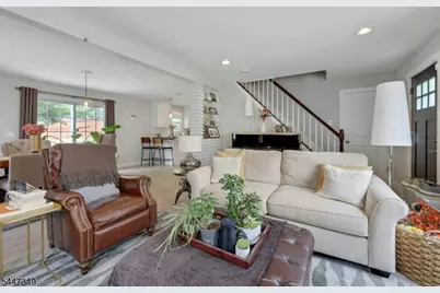 15 Lynne Ave, Hawthorne, NJ 07506 - Photo 7